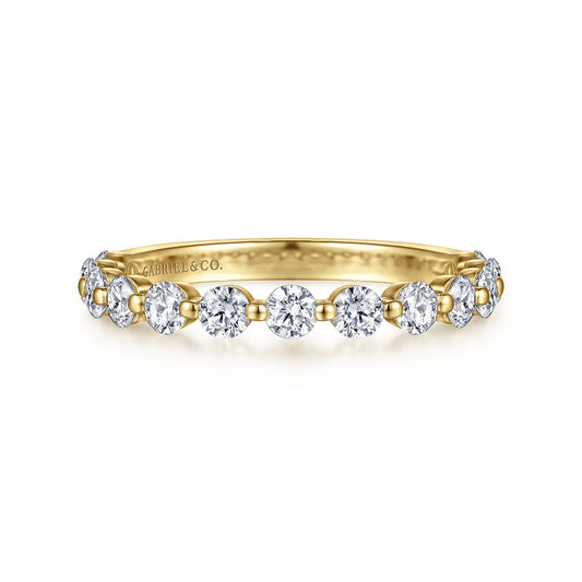 14K Single Prong Diamond Wedding Band