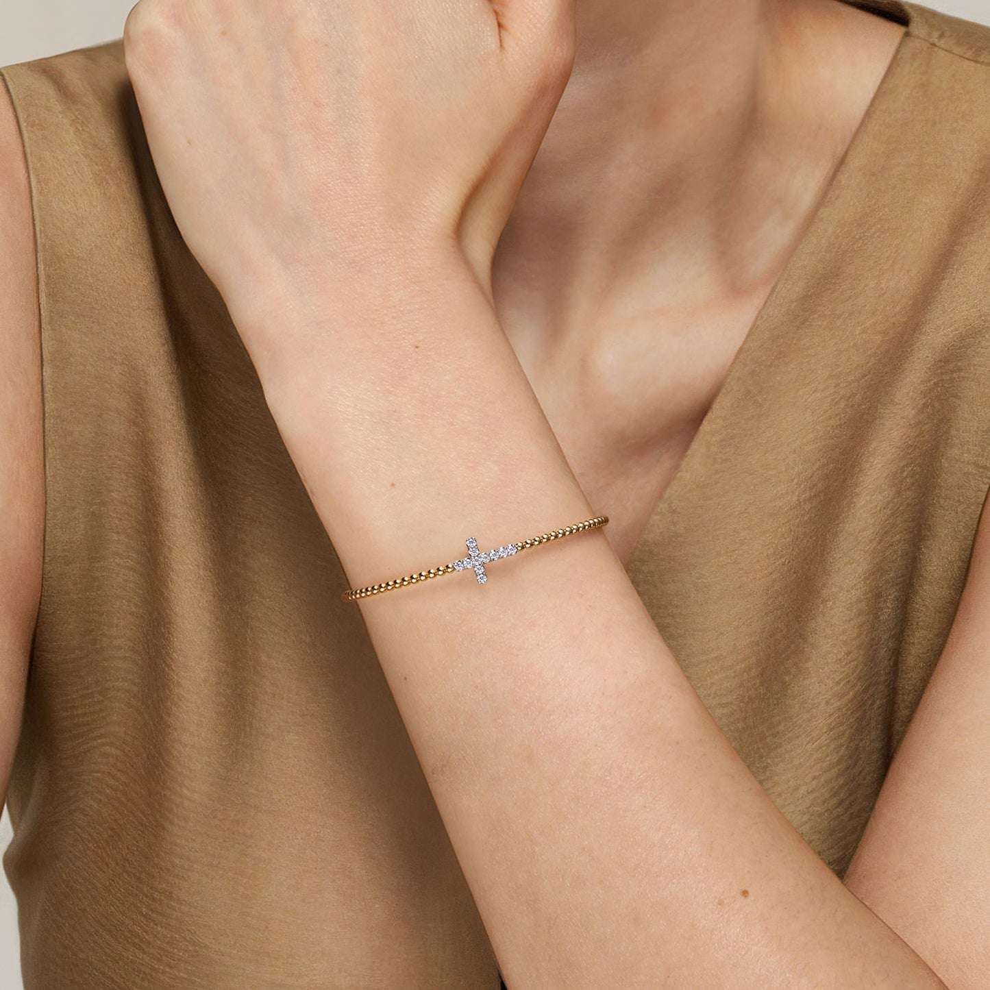 14K Yellow & White Gold Bujukan Diamond Cross Split Bangle Bracelet