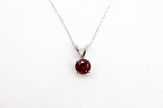 14K White Gold Garnet Pendant Necklace