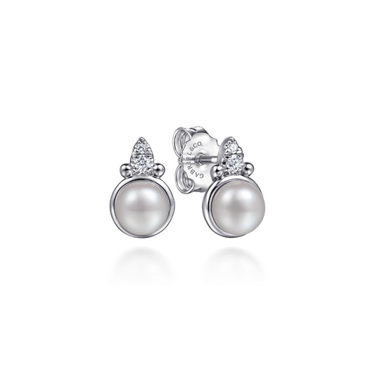 Sterling Silver Diamond Bujukan Pearl Stud Earrings