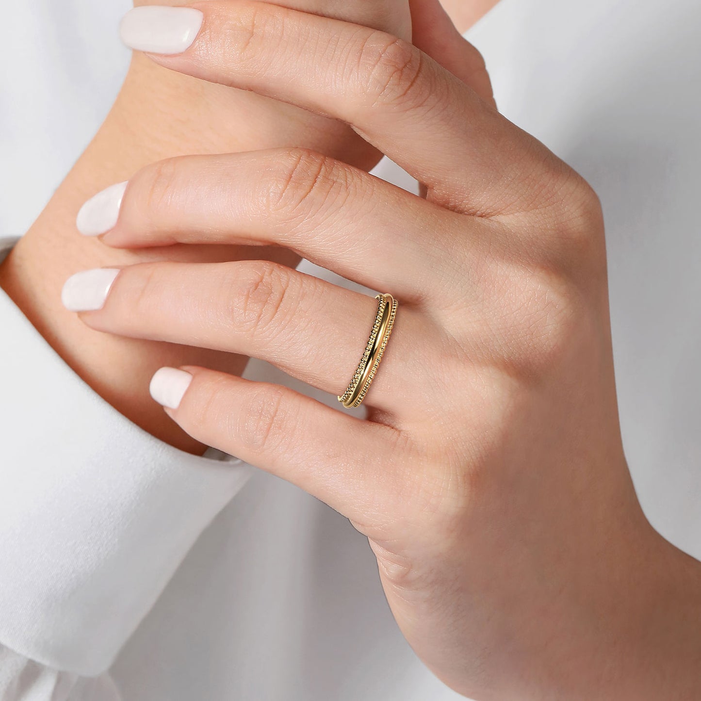 14K Yellow Gold Bujukan Stackable Band