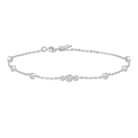 Silver Sparkling Bezel Cubiz CZ Bracelet