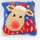 CHRISTMAS REINDEER HOOKED PIIL