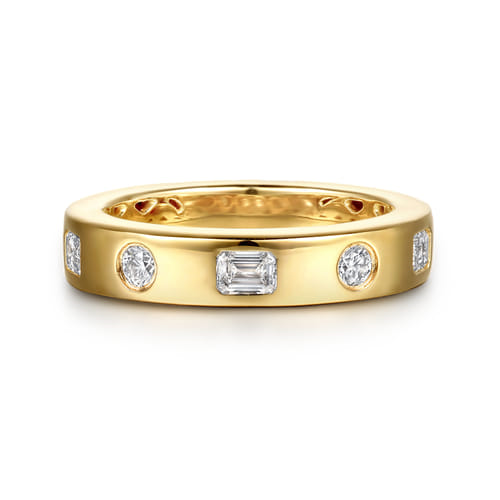 Gold Flush Set Emerald and Round Diamond Anniversary Band