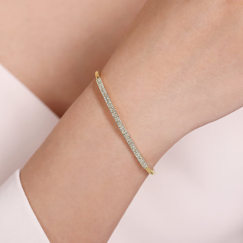 Gold Closed Bangle Bracelet