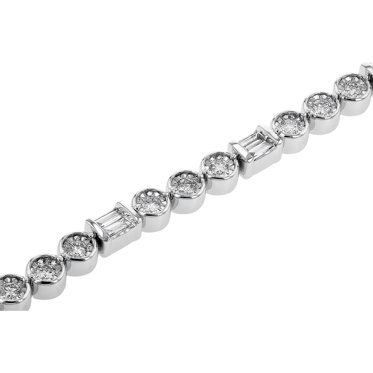 14KW Round & Baguette Diamond Bracelet
