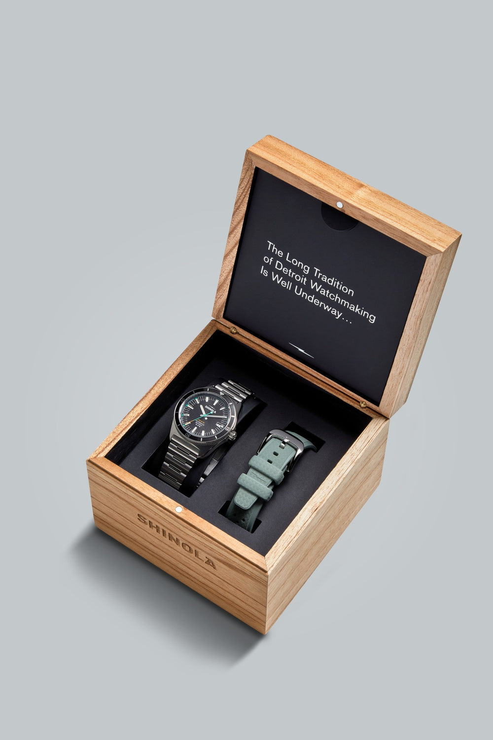 38MM Duck 9085 Automatic Gift Set