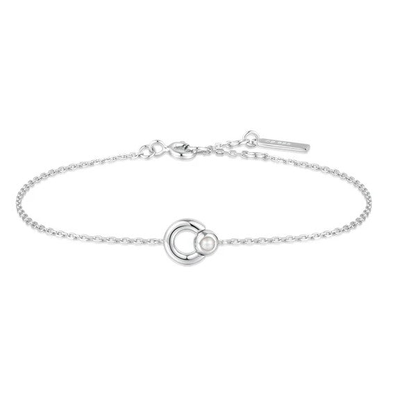 Circle And Pearl Bracelet