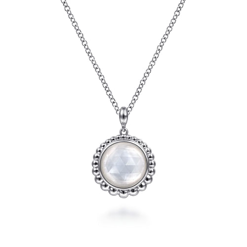 Mother of Pearl Pendant Necklace