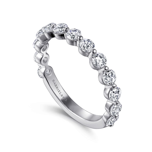 Single Prong Diamond Anniversary Band