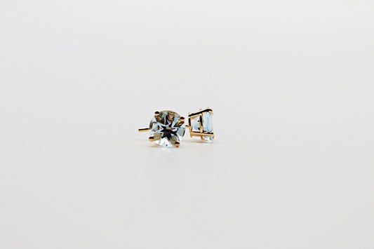 14K Yellow Gold Aquamarine Earrings