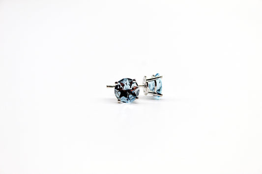 14K White Gold Aquamarine Earrings